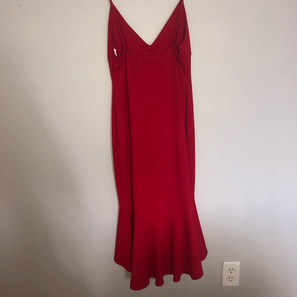 Stunning Red Dress❤️ - Picture 2 of 3